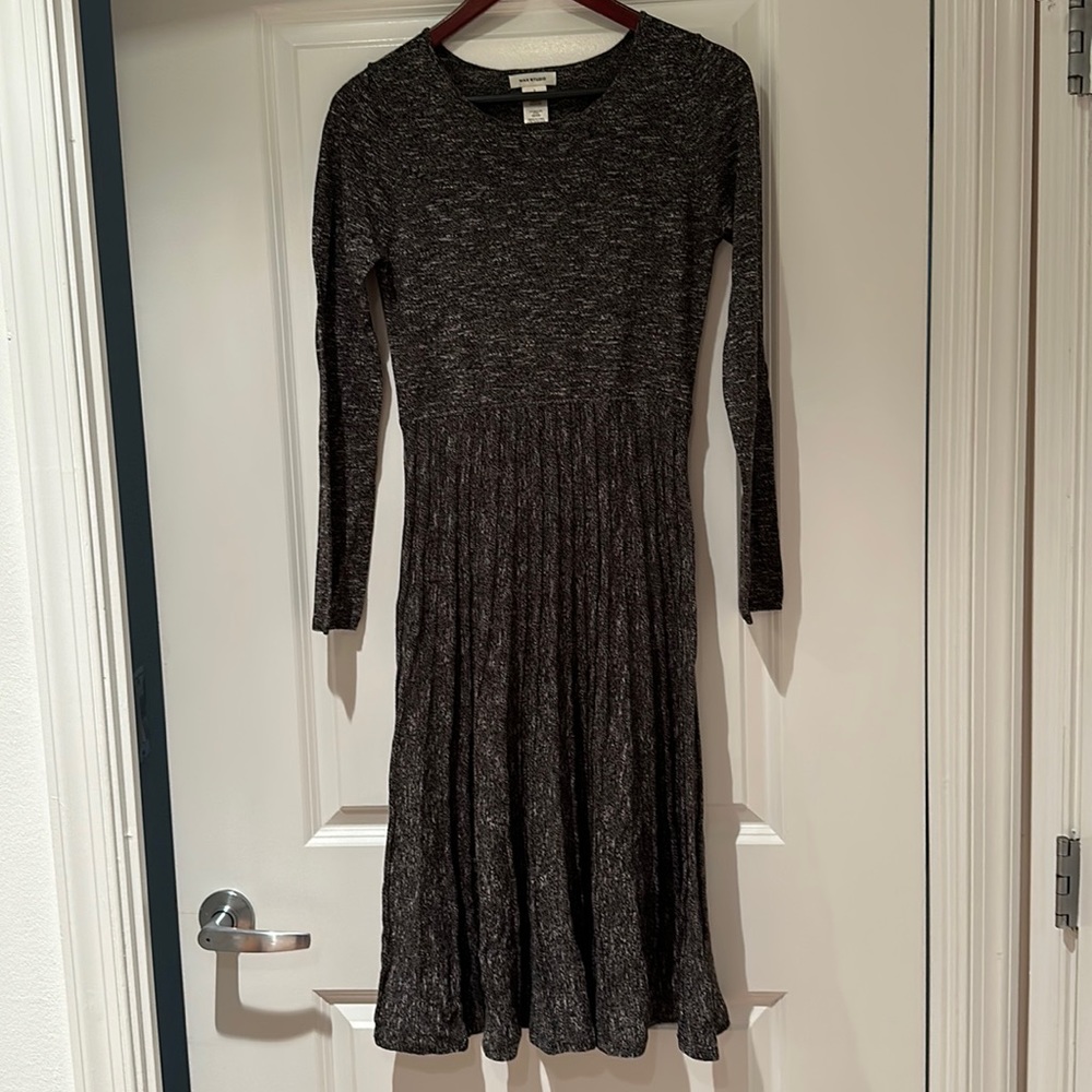New Max Studio Sweaterdress